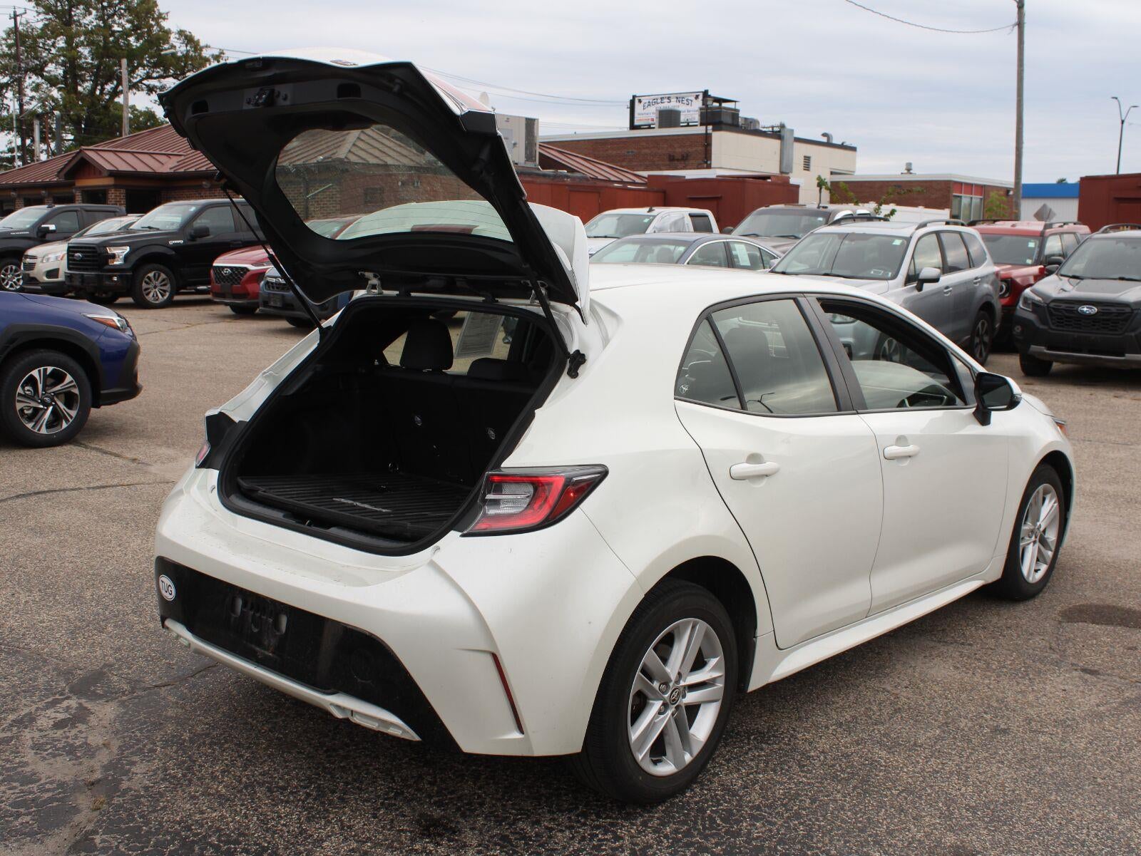2019 Toyota Corolla Hatchback SE