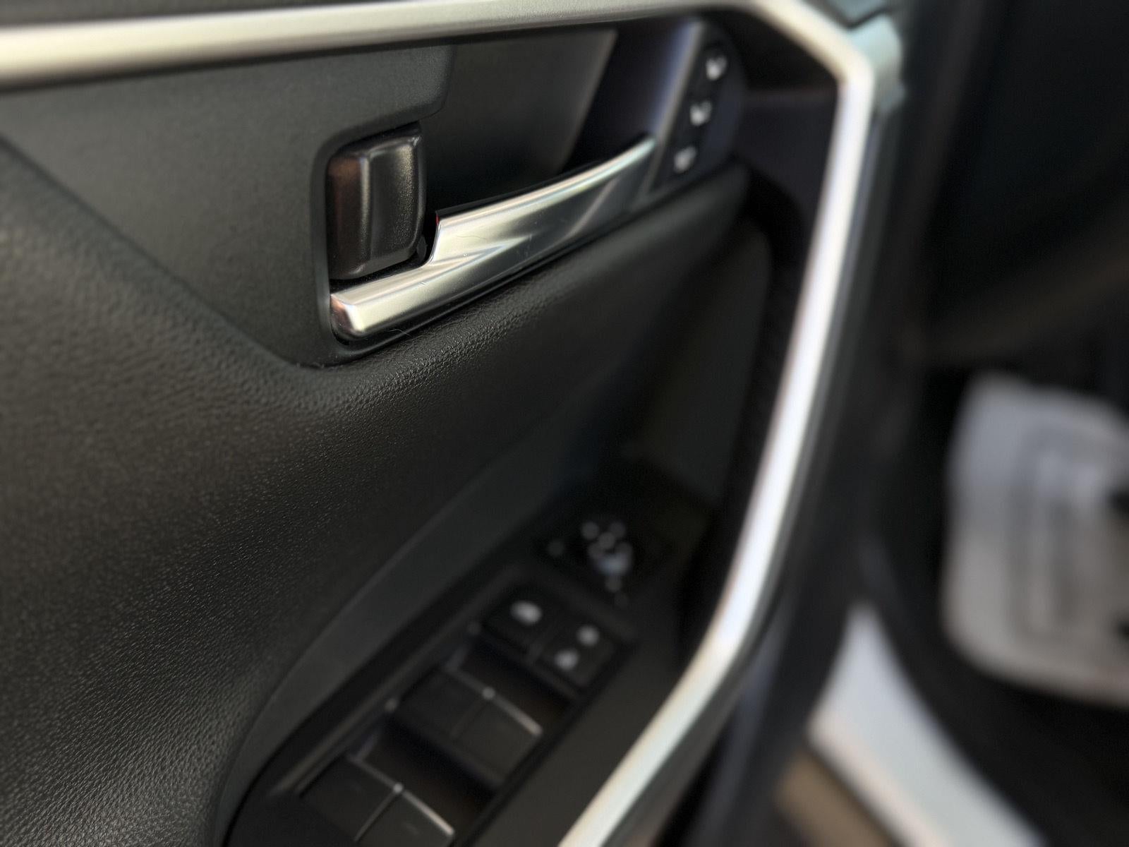 2023 Toyota RAV4 Hybrid Limited