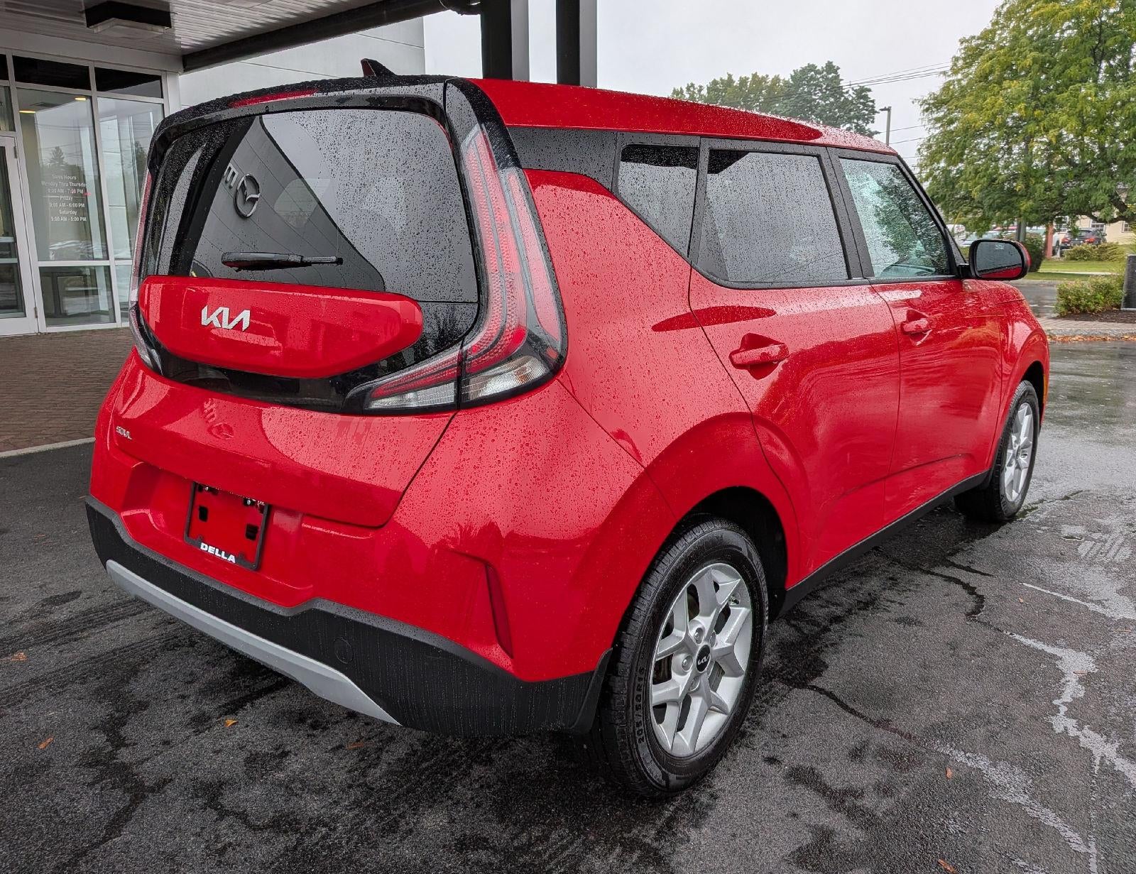 2023 Kia Soul LX