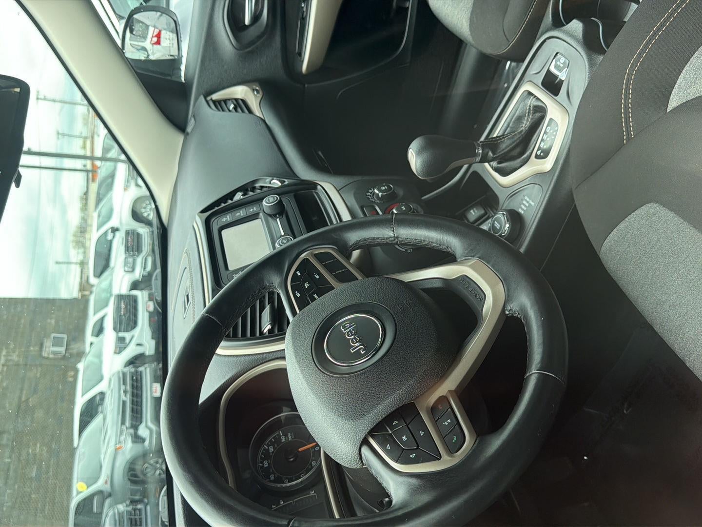 2017 Jeep Cherokee Altitude
