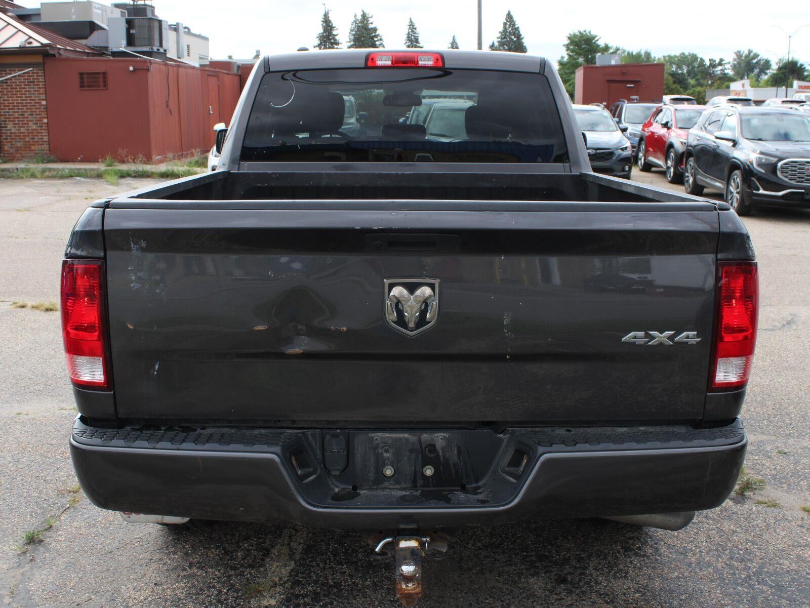 2019 RAM 1500 Classic Express Quad Cab 4x4 6'4" Box