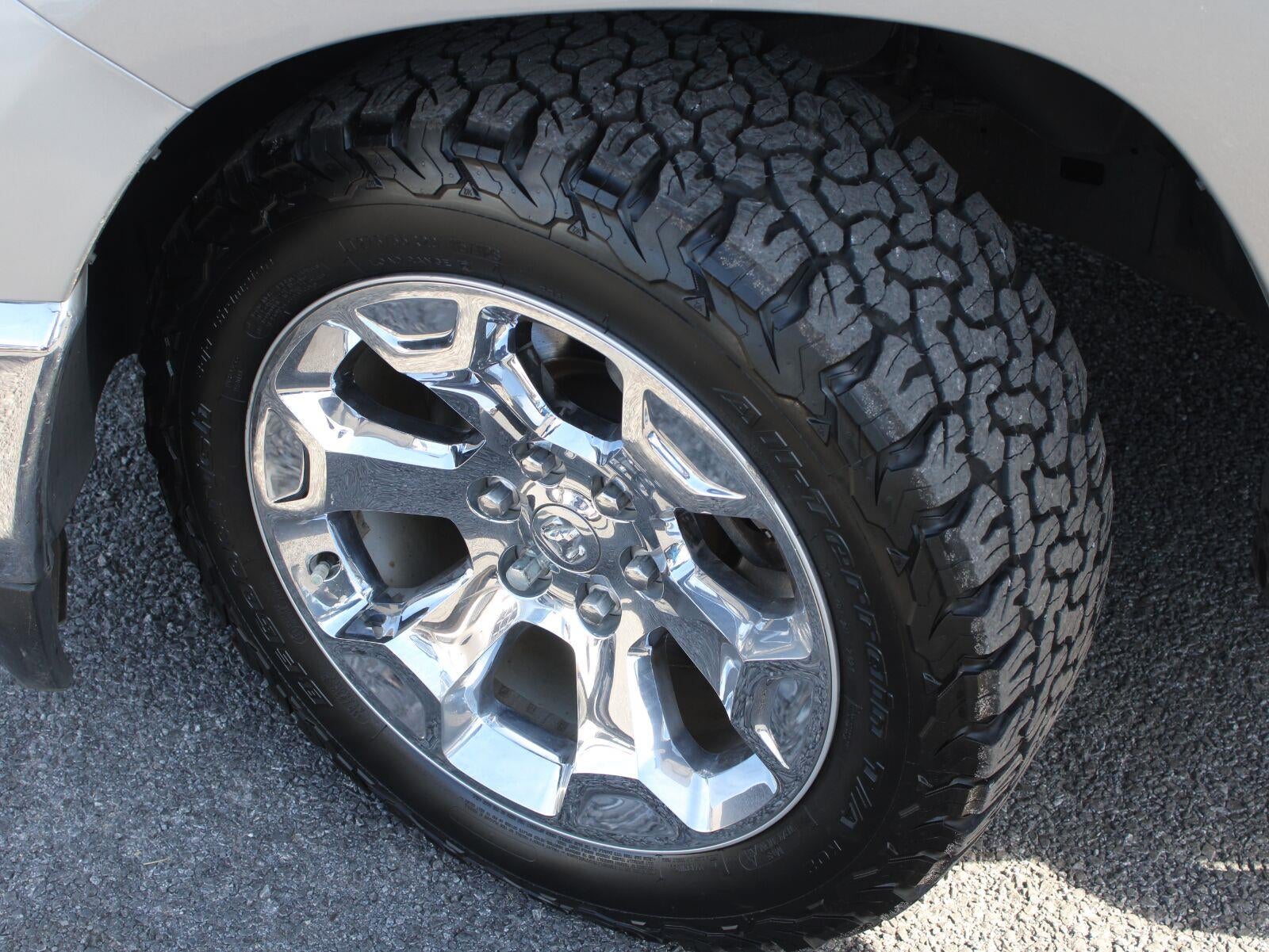 2020 RAM 1500 Lone Star Quad Cab 4x2 6'4" Box