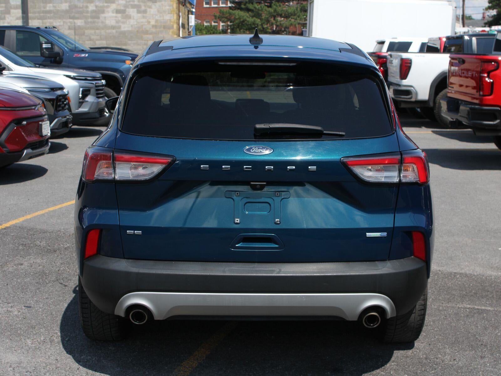 2020 Ford Escape SE