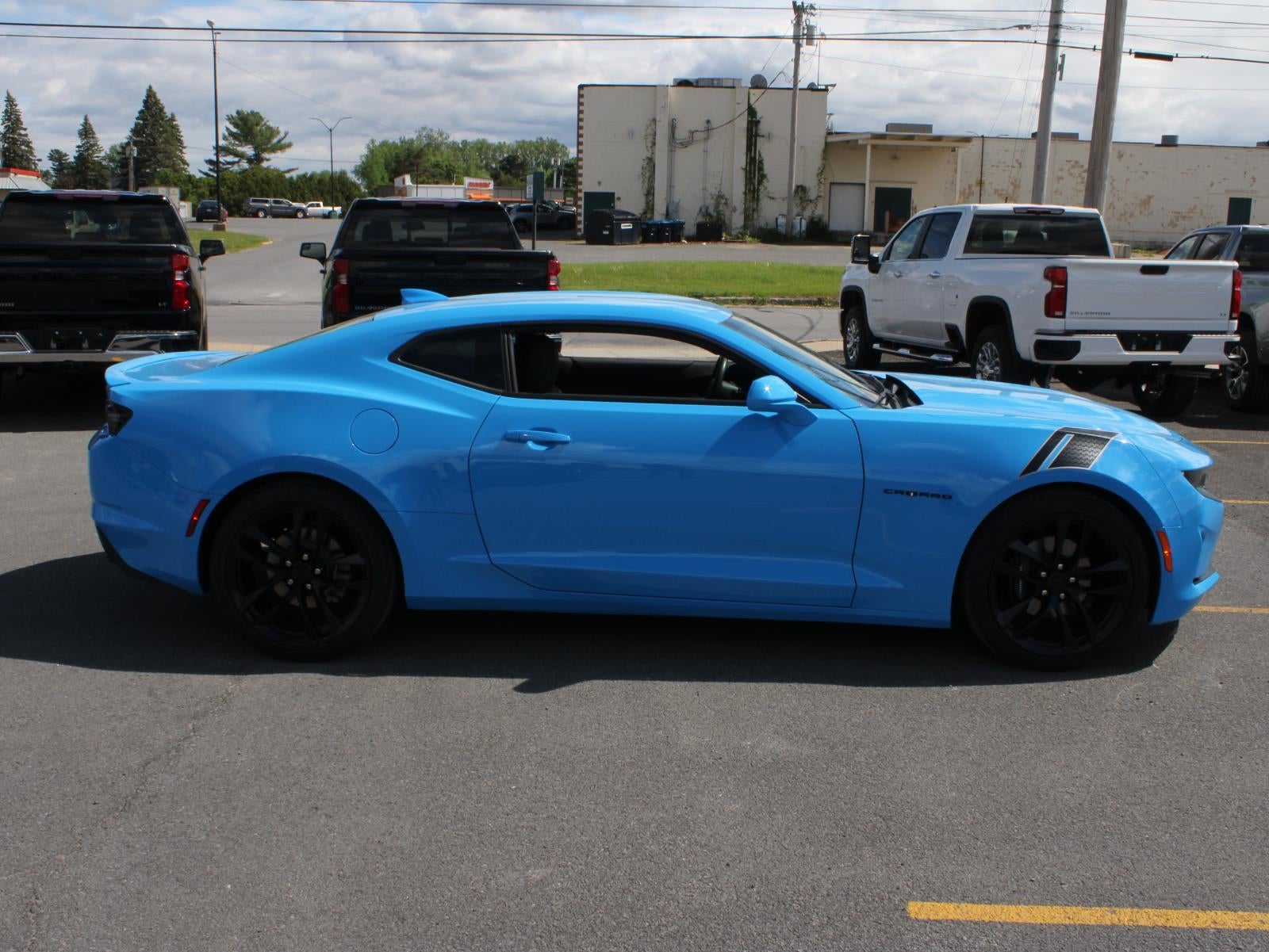 2023 Chevrolet Camaro 2LT
