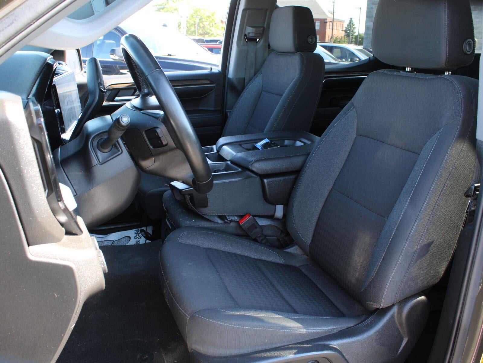 2023 Chevrolet Silverado 1500 LT (2FL)