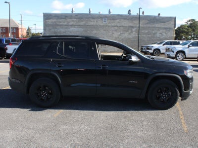 2023 GMC Acadia AT4