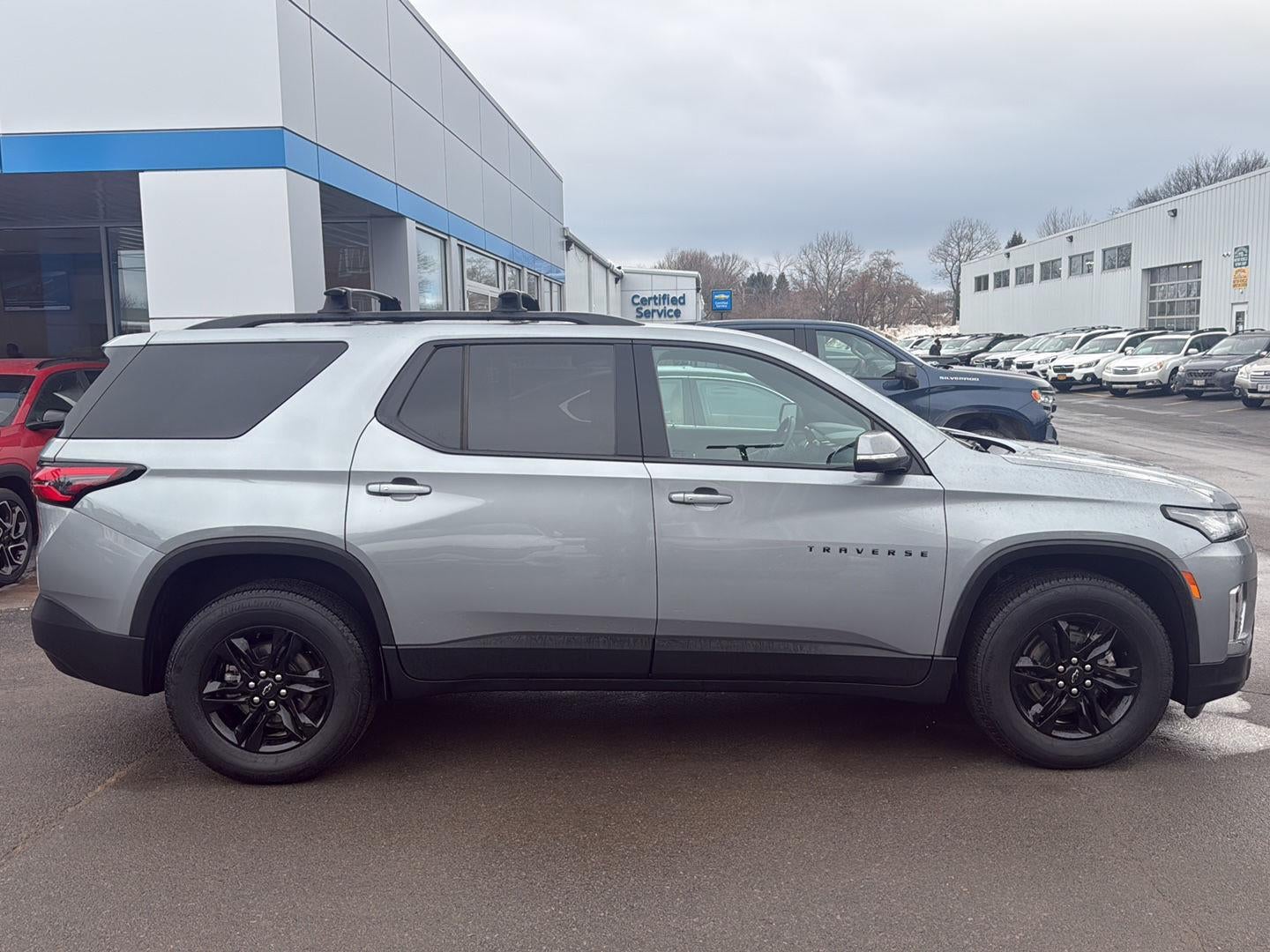 2023 Chevrolet Traverse LT Cloth