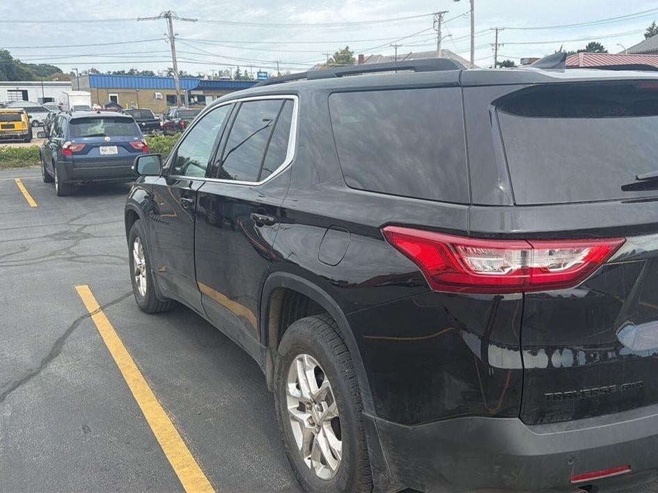2021 Chevrolet Traverse LT Cloth