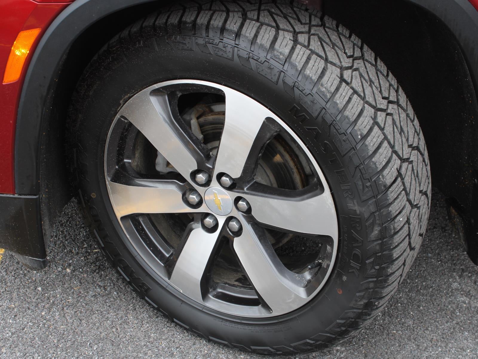 2022 Chevrolet Traverse LT Leather