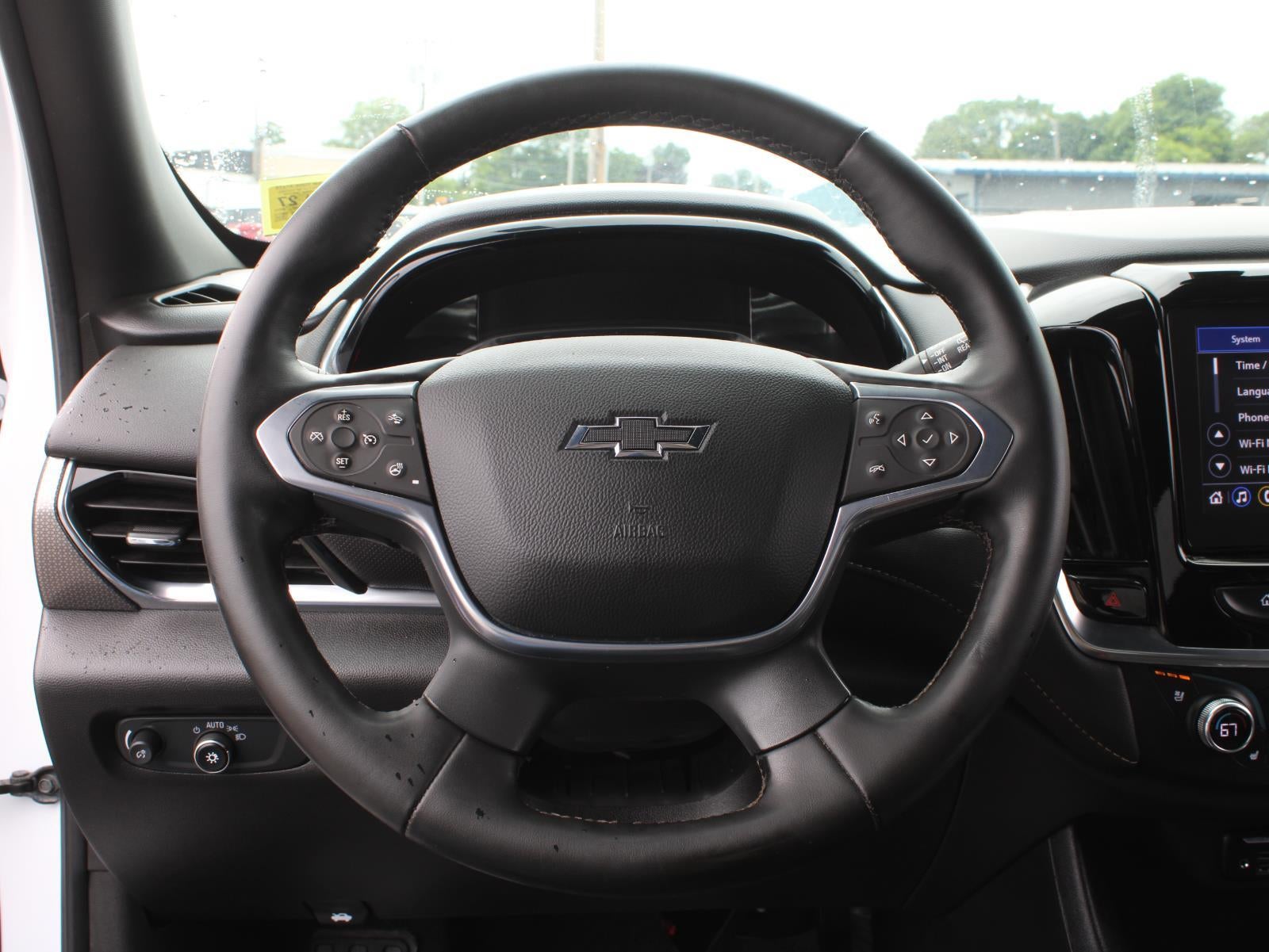 2023 Chevrolet Traverse Premier