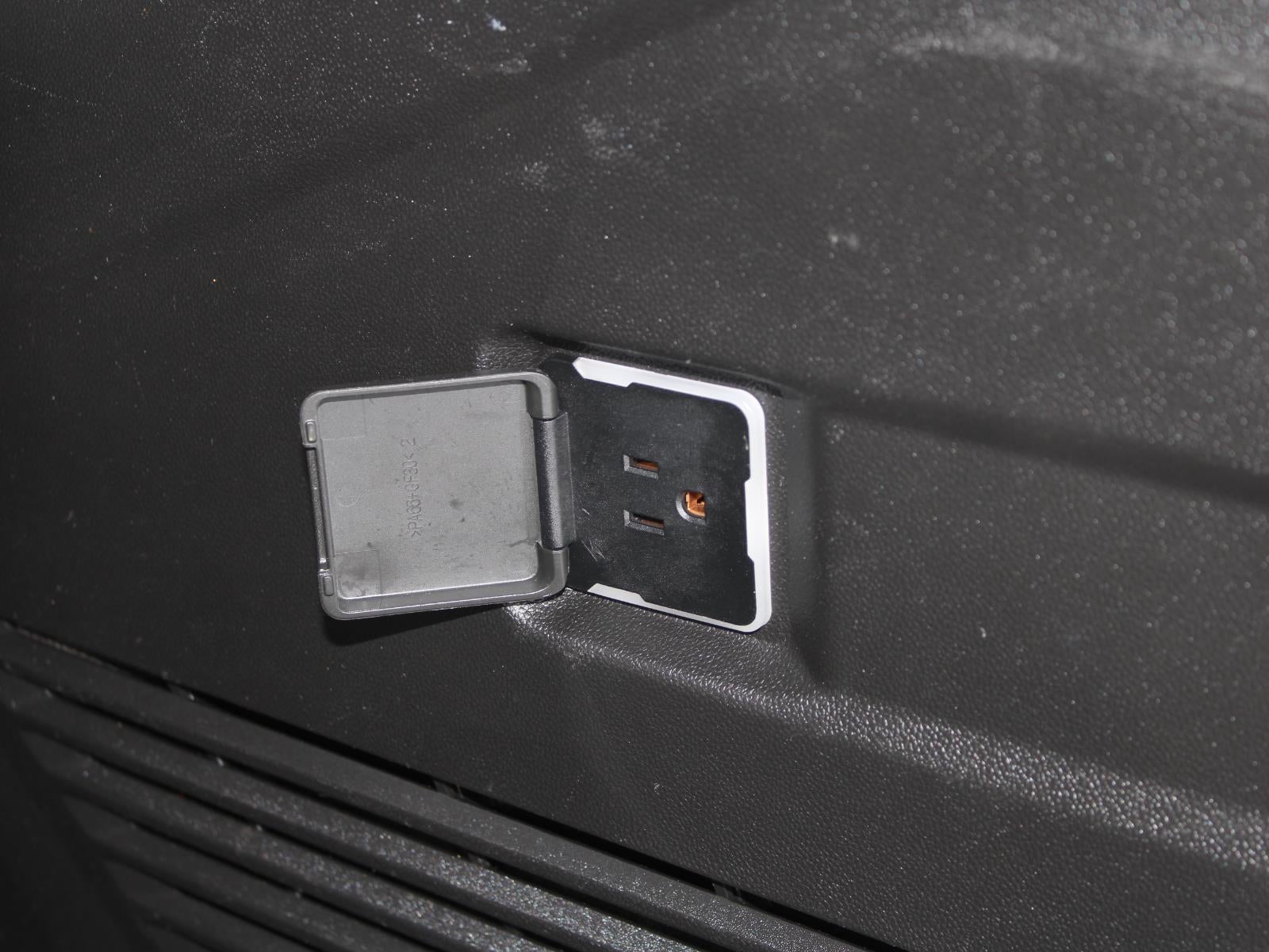 2022 Chevrolet Tahoe LS