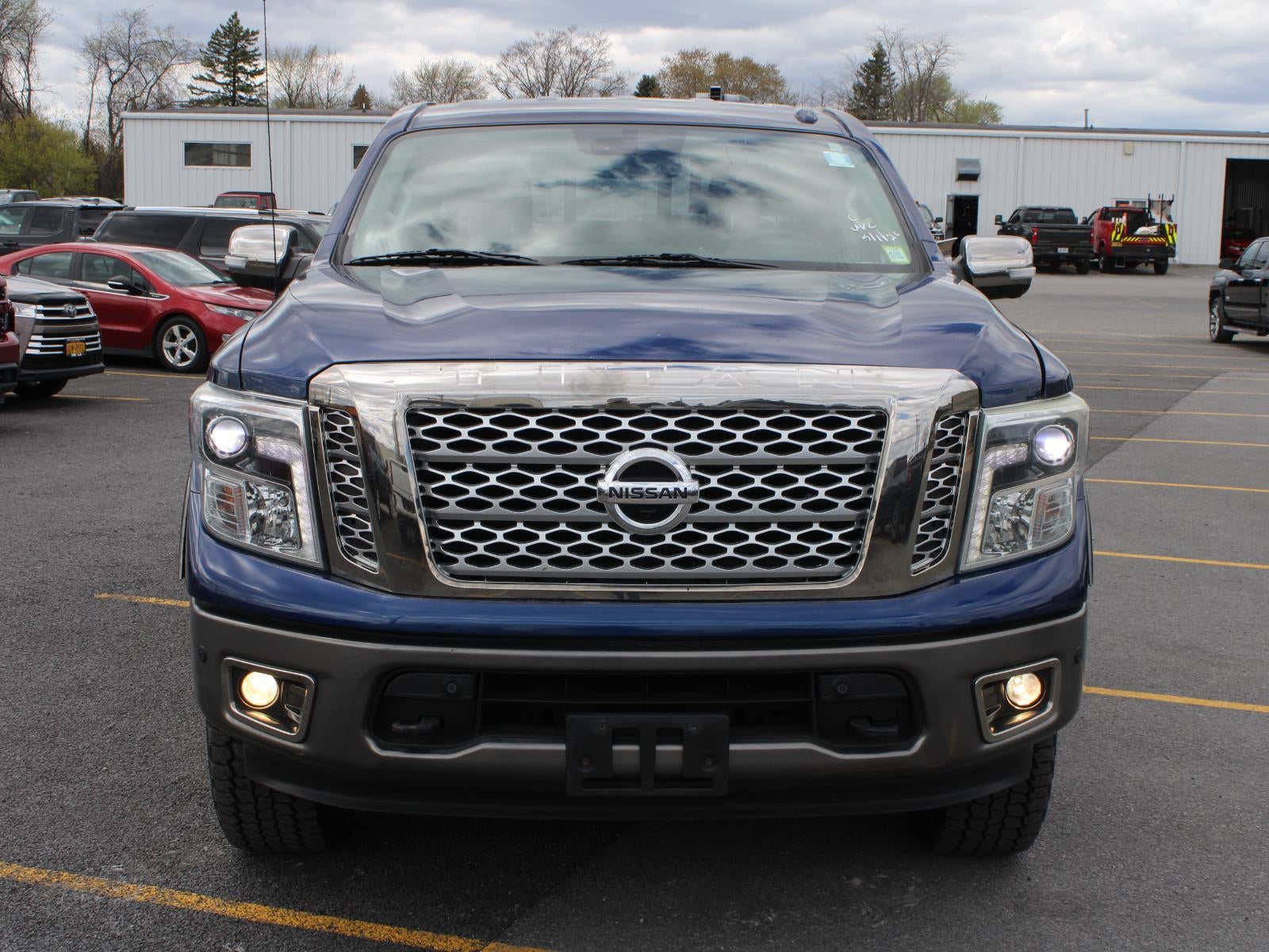 2017 Nissan Titan Platinum Reserve