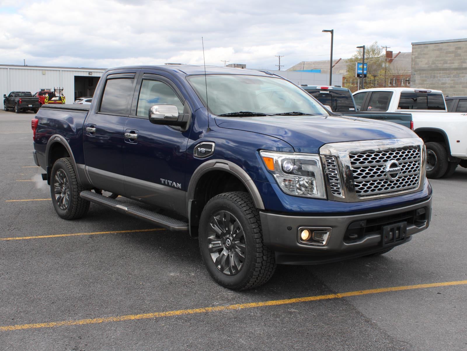 2017 Nissan Titan Platinum Reserve