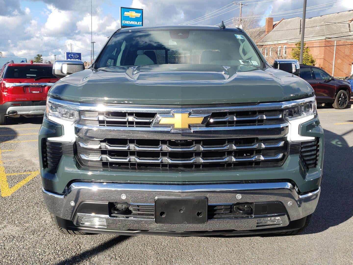 2025 Chevrolet Silverado 1500 LTZ