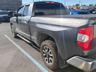 2017 Toyota Tundra SR5 5.7L V8