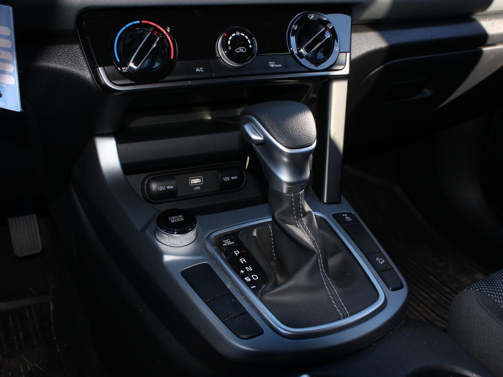 2025 Kia Seltos LX