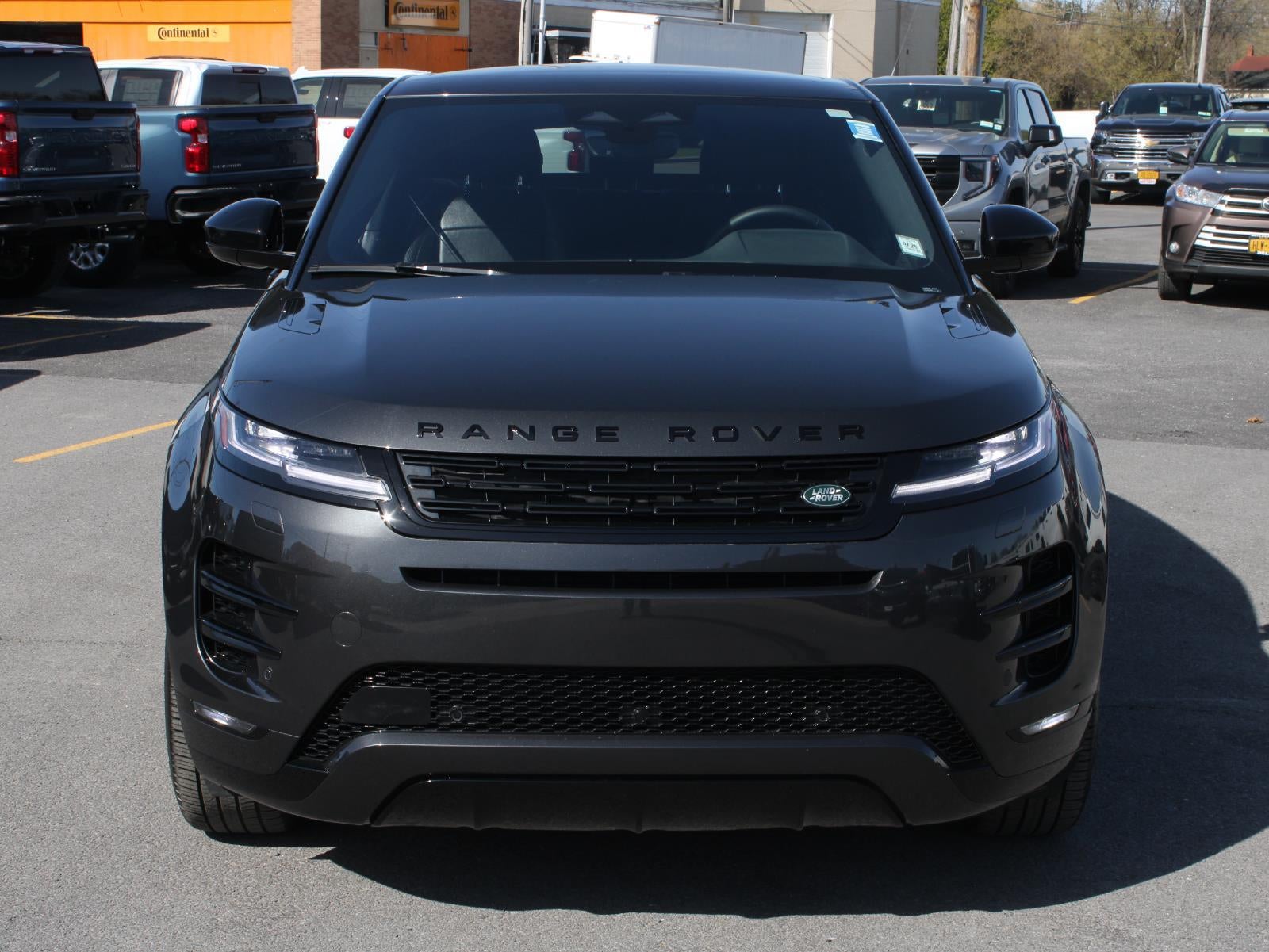 2024 Land Rover Range Rover Evoque Dynamic SE
